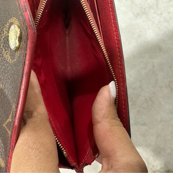 LOUIS VUITTON Monogram Portefeuille Sarah Retiro Long Bifold Wallet, Red - Picture 9 of 12